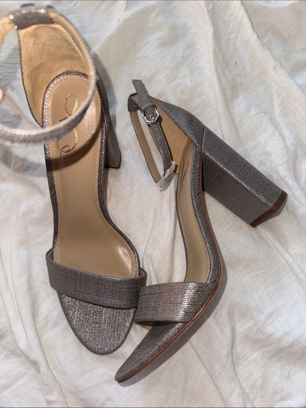 NWOT Sam Edelman Open Toe Block Heel Strappy Heels Size 9.5 Silver Graphite